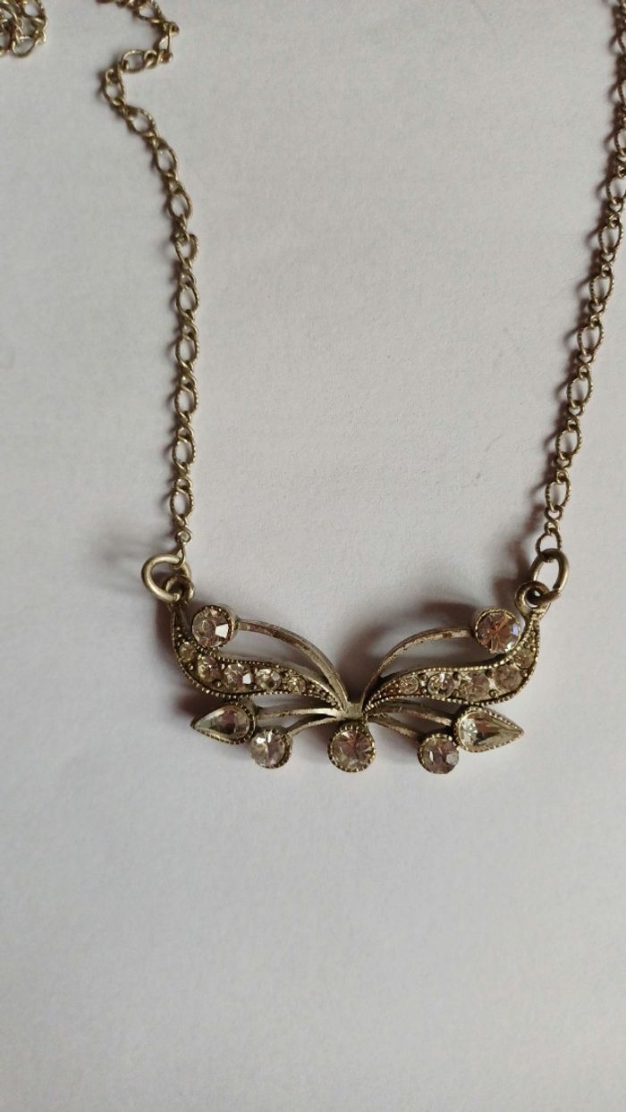 Collier argenté papillon strass - photo numéro 2