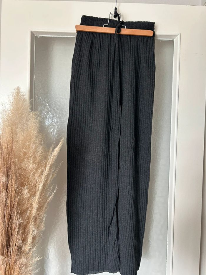 Pantalon gris foncé à rayure shein S neuf