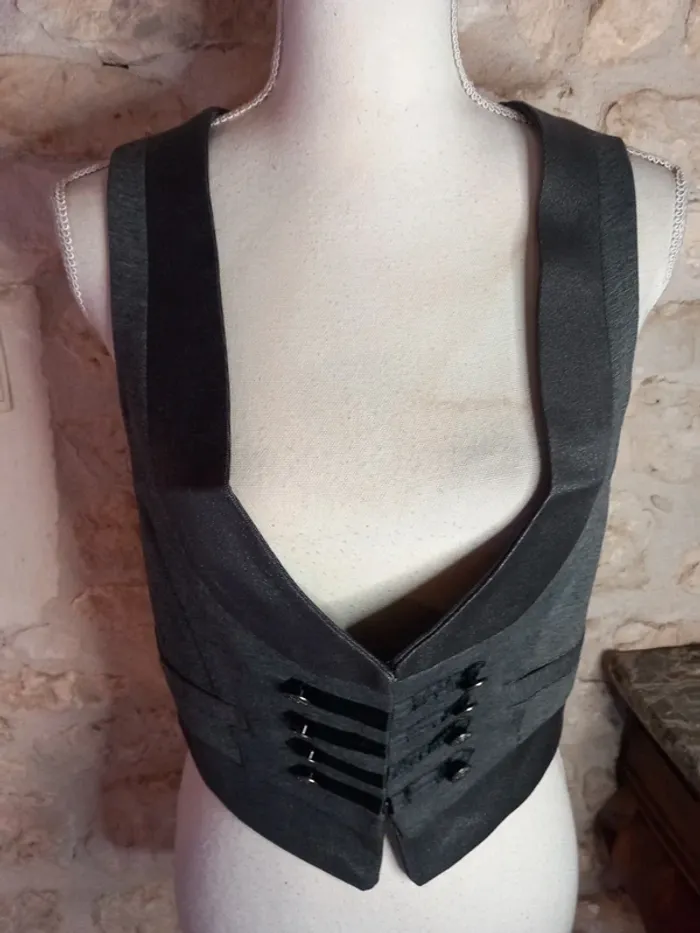 Veste - photo numéro 2