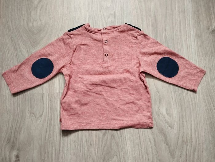 Tee-shirt rouge et blanc 12 mois - photo numéro 2