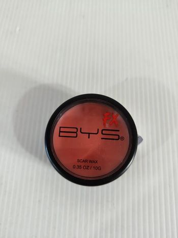 Bys fx cire pour cicatrices 10 gr rose valeur 6€   à utiliser 12M après ouverture