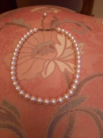 Collier perles nacrées rosées