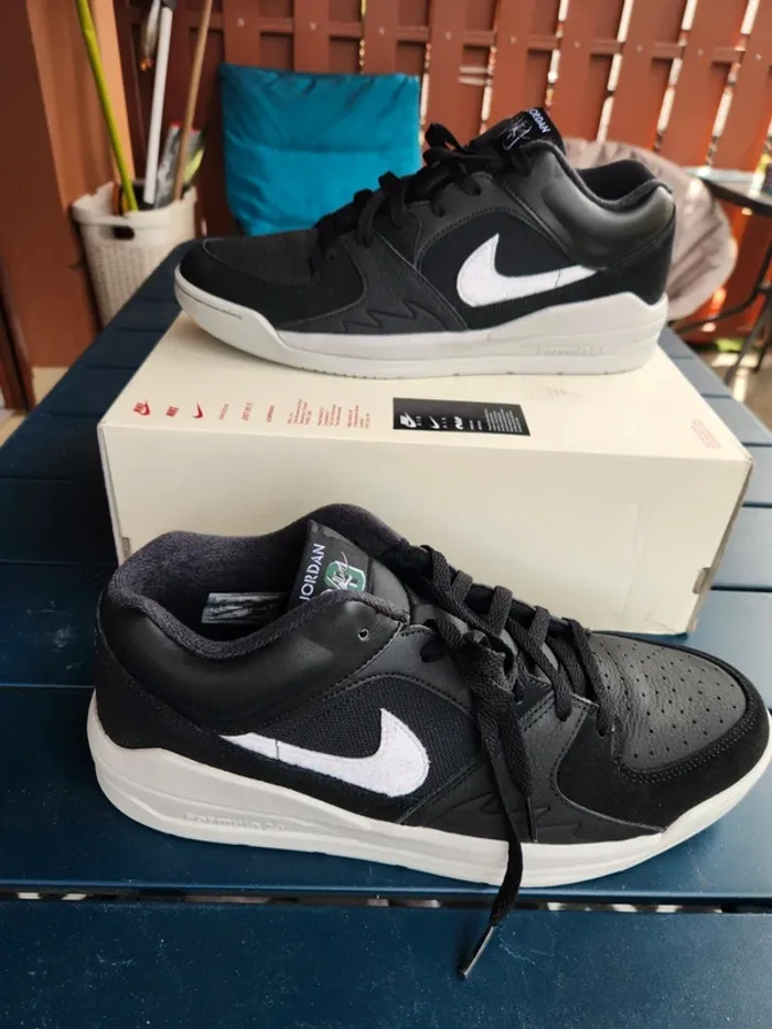 Jordan stadium 90 homme taille 46 neuves blanc noir - photo numéro 2