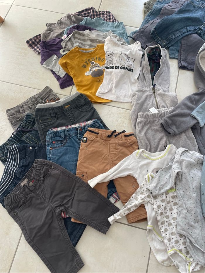 Lot vêtements garçons 6 mois - photo numéro 2