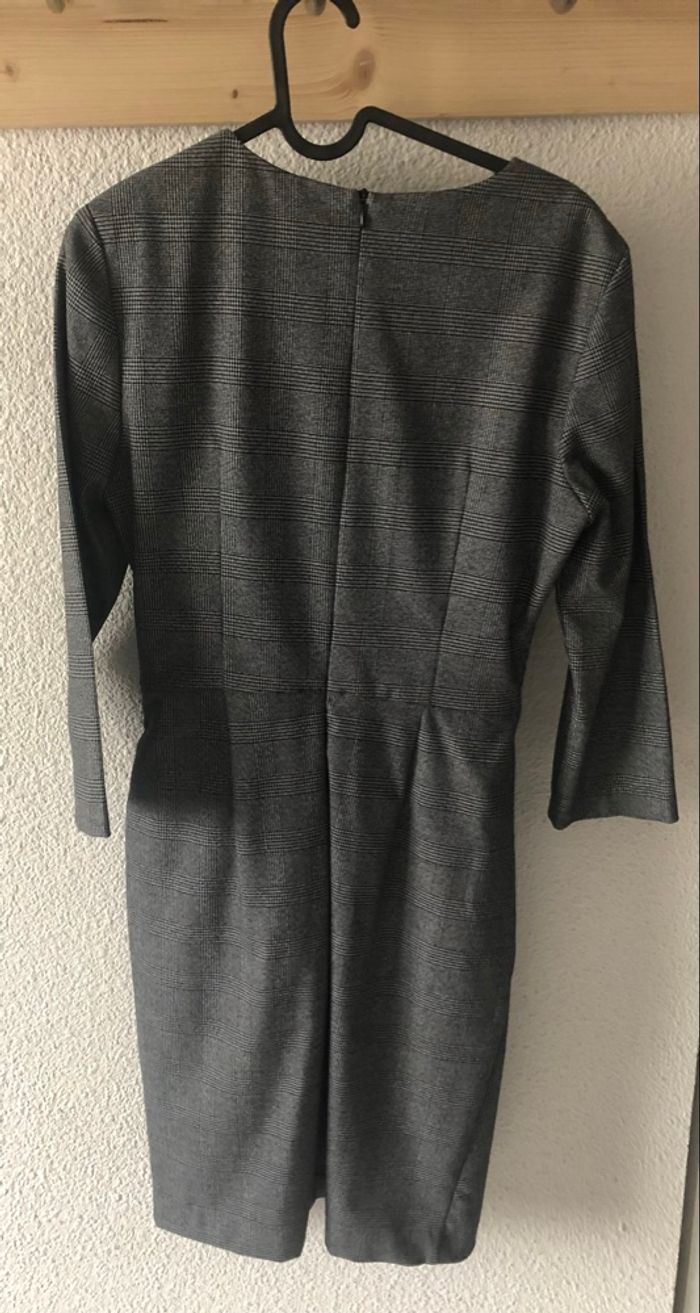 Robe grise Zara taille M - photo numéro 4