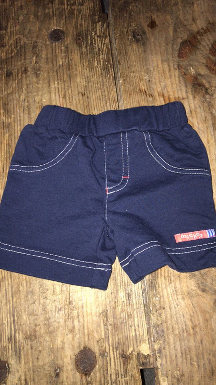 Short « Mickey » 3-6 mois Disney store