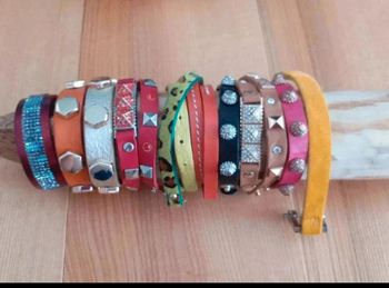 Lot 10  bracelets  n°4