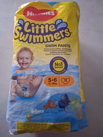 Couches piscine huggies 12-18 kg