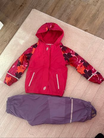 Ensemble ski fille en très bonne état