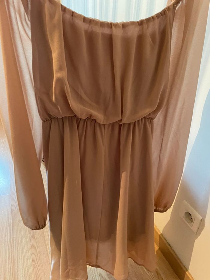 Robe manches longues rose pâle