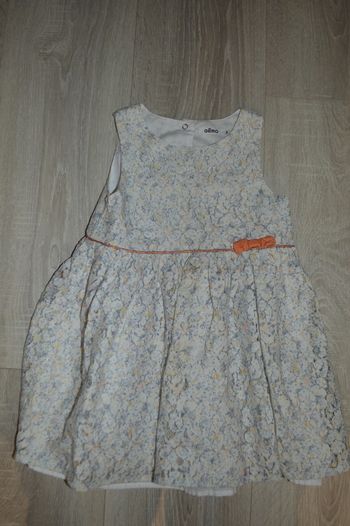 Robe Gémo 3 ans broderies