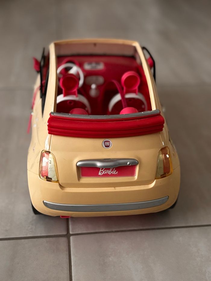 Voiture Barbie - photo numéro 2