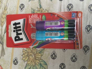colle colorée