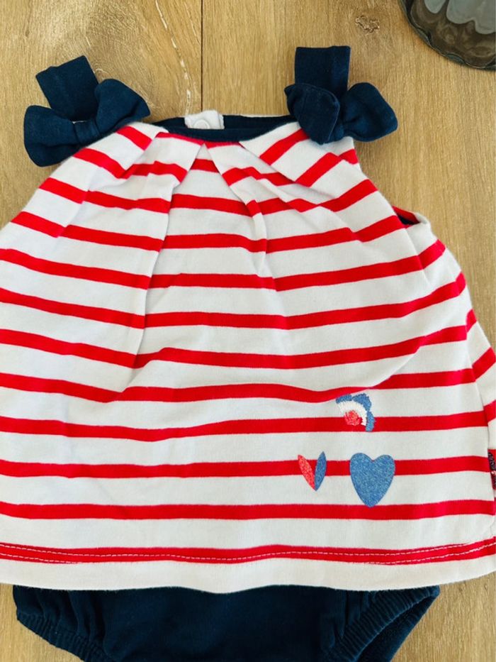 Jolie combinaison marinière • 1 mois - photo numéro 2