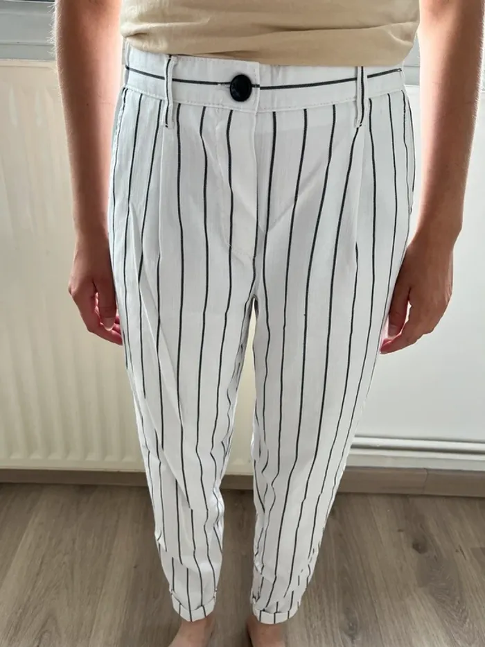 Pantalon Bershka rayé noir et blanc XS - photo numéro 2