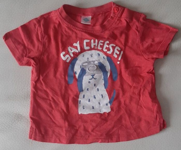 Tee-shirt manches courtes rose avec petit chien