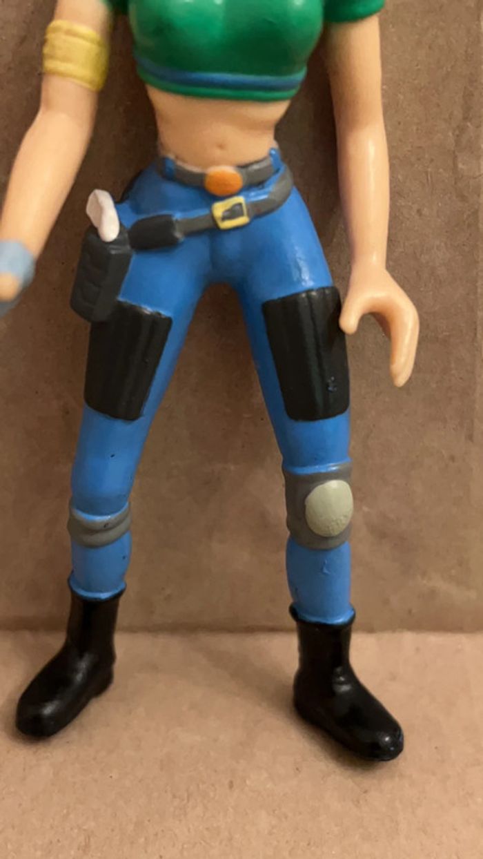 Quick 1998 - Tomb raider - figurine Lara Croft 12 cm - photo numéro 3