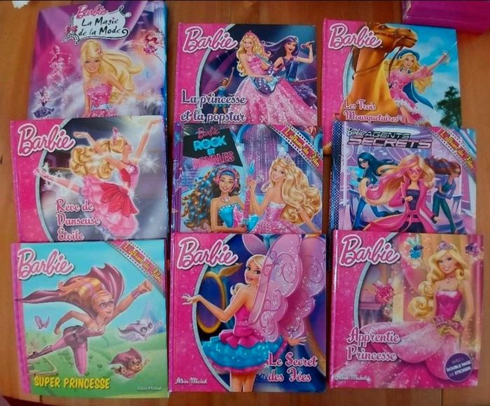 Lot de 10 livres Barbie