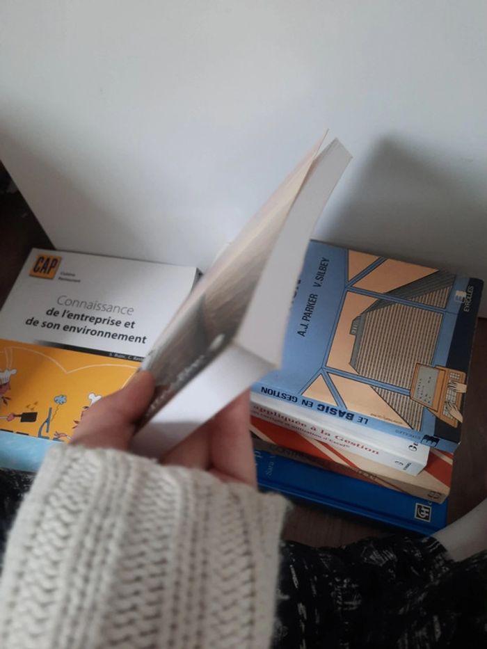 Demain. Le péril ? P m - photo numéro 10