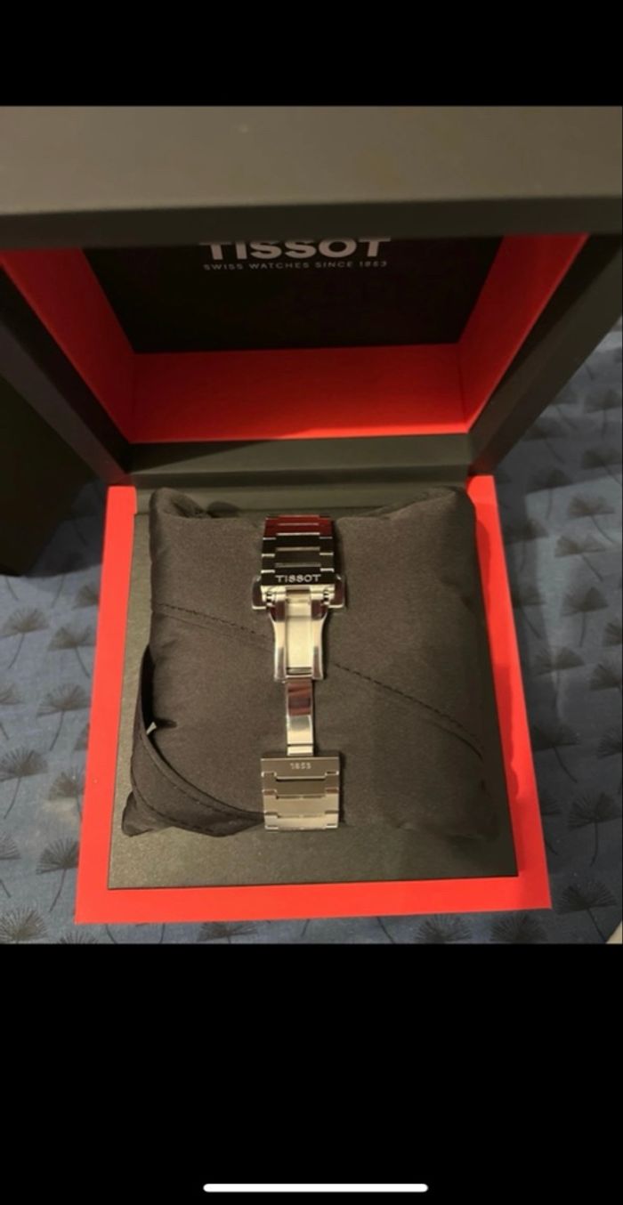 Montre Tissot - photo numéro 3