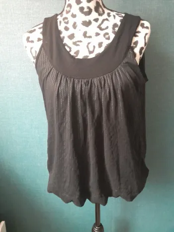 T-shirt - Blouse sans manche - Taille 36 - Très bon état - Cache Cache