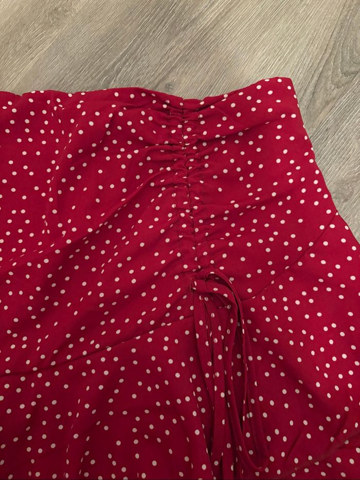 Jupe à pois rouge - photo numéro 3