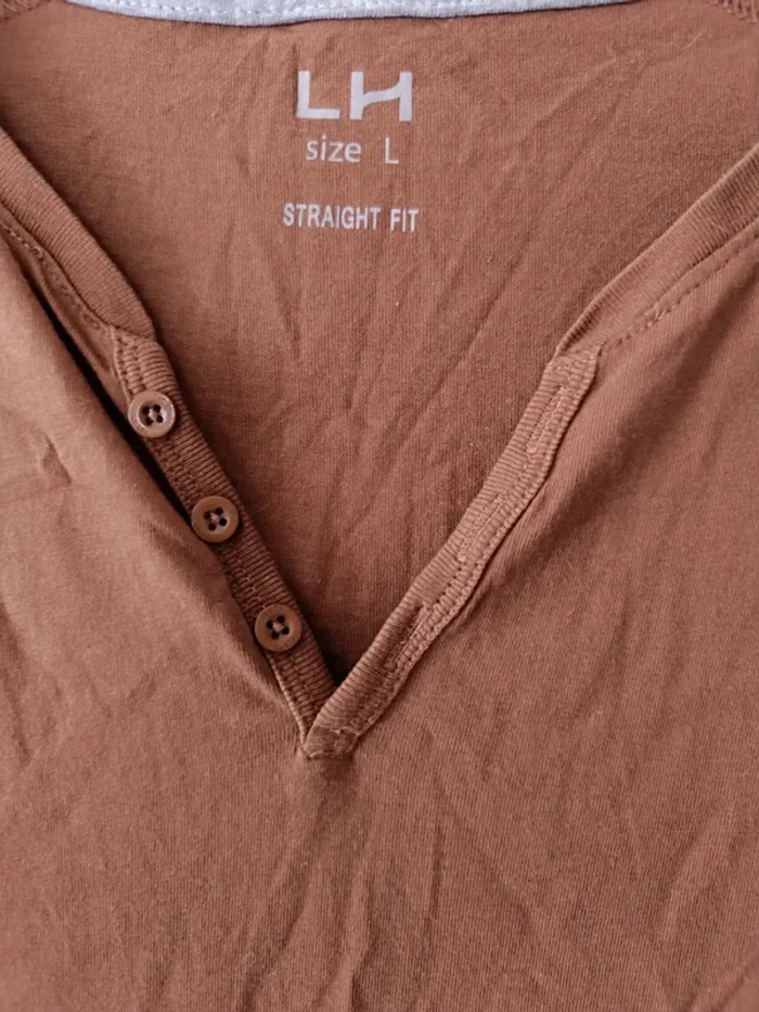 T-shirt marrob col en v taille L - photo numéro 2