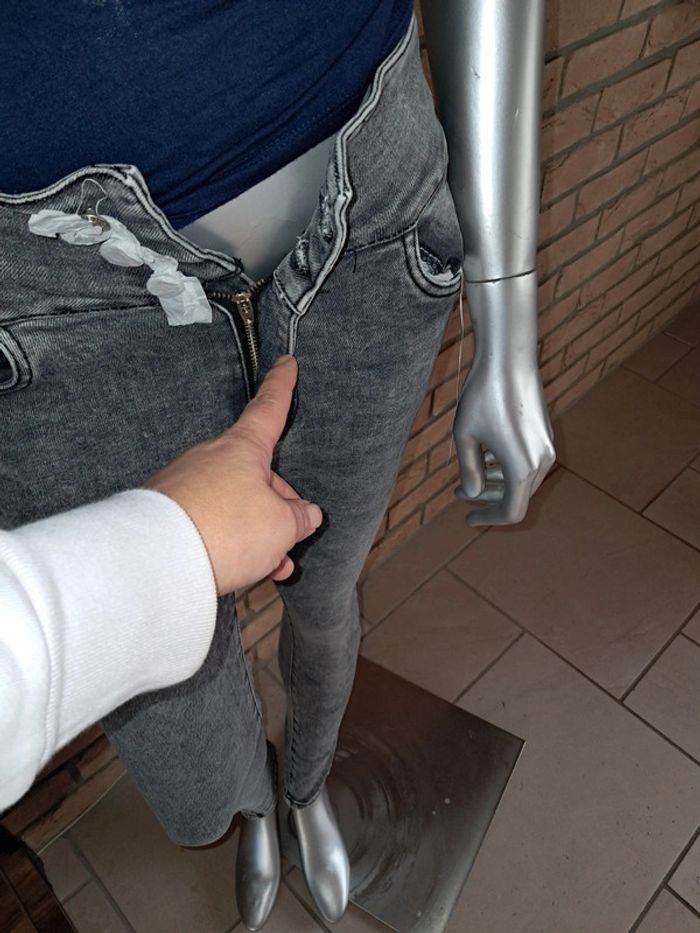 Jeans taille 34 - photo numéro 3