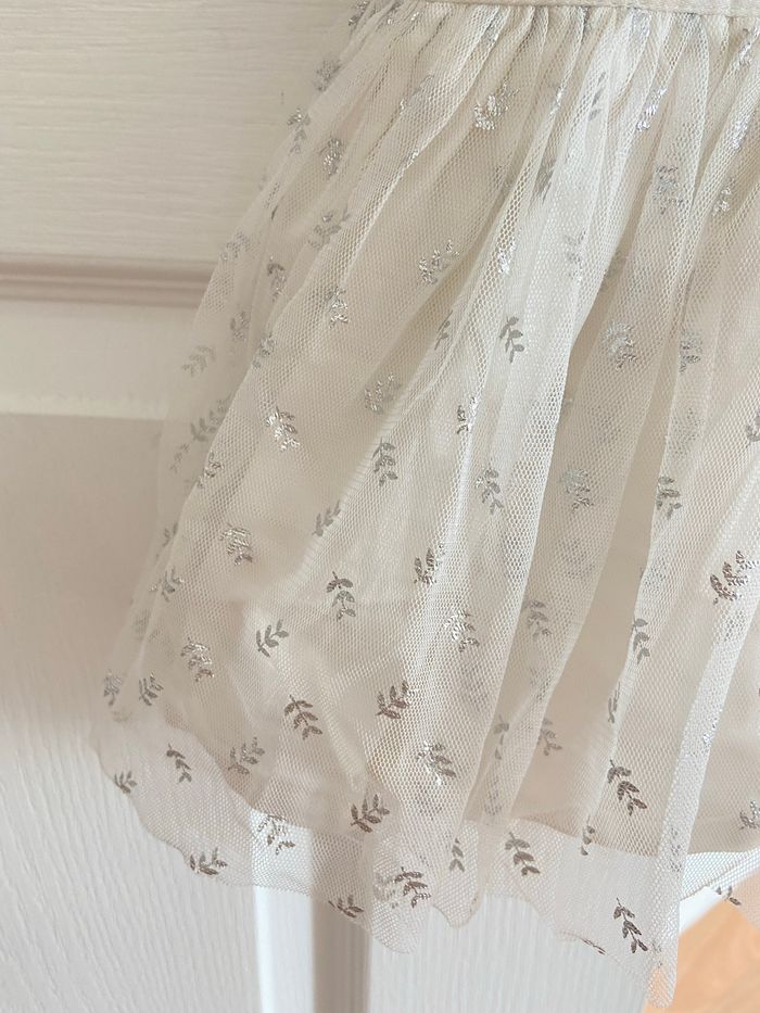 Robe blanche taille 3 mois - photo numéro 4