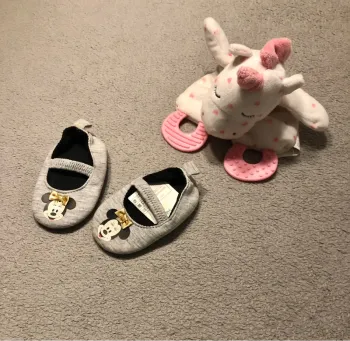 Chaussures Disney minnie 3/6mois