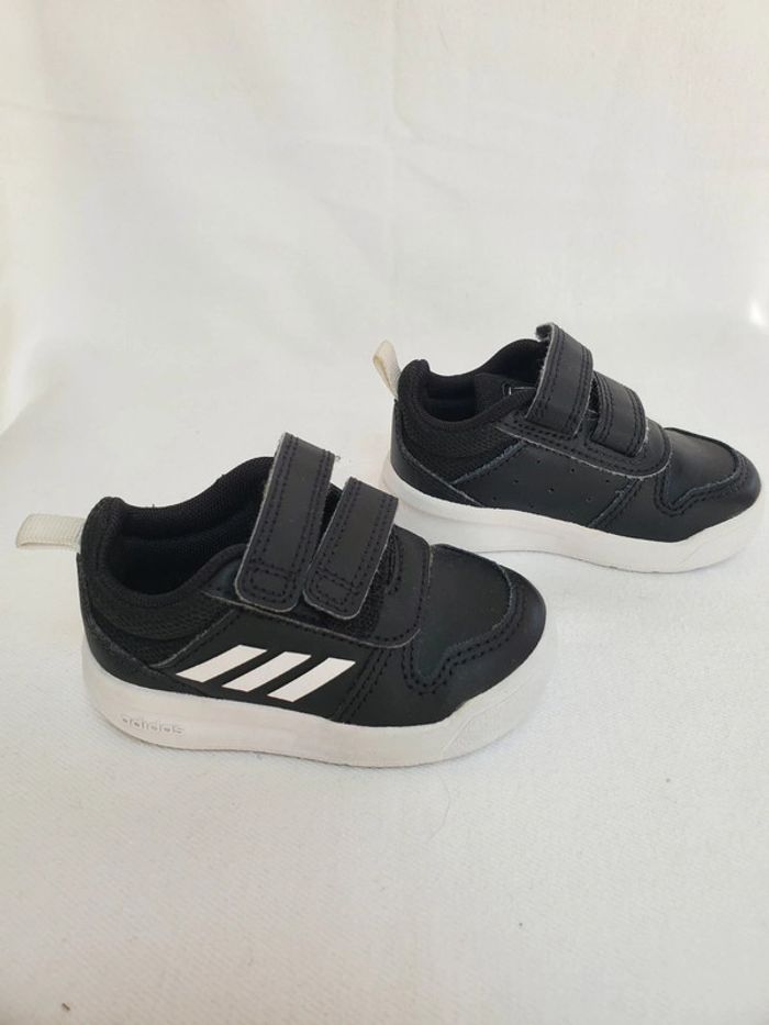 Baskets Adidas noires