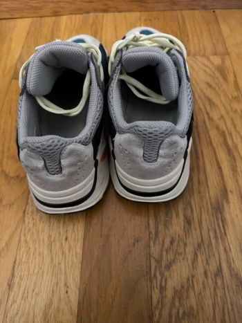 Basket yeezy 700