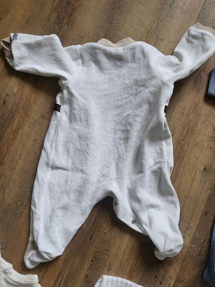 Lot 4 pyjama 1 mois - photo numéro 7