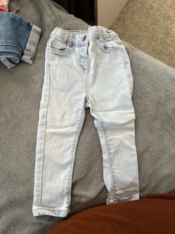 Jeans tape à l’œil