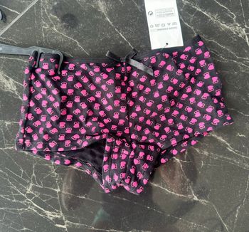 Boxer fille neuf 6/8 ans