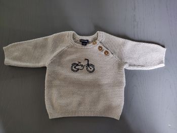 Pull bébé 1 mois