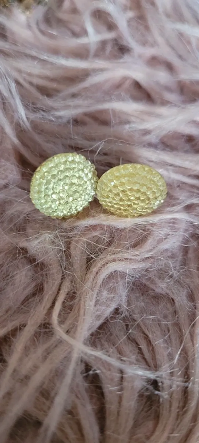 Boucles d'oreilles strass crèmes