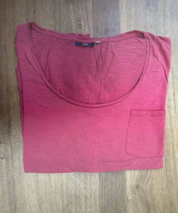 T-shirt kiabi rouge framboise taille 3xl