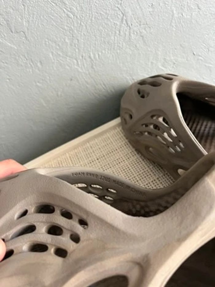 Adidas Yeezy Foam RNNR - photo numéro 5