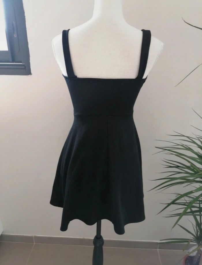 Robe noir taille M - photo numéro 3