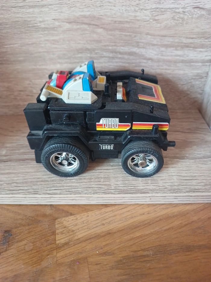 Robot daijim yonezawa - photo numéro 4