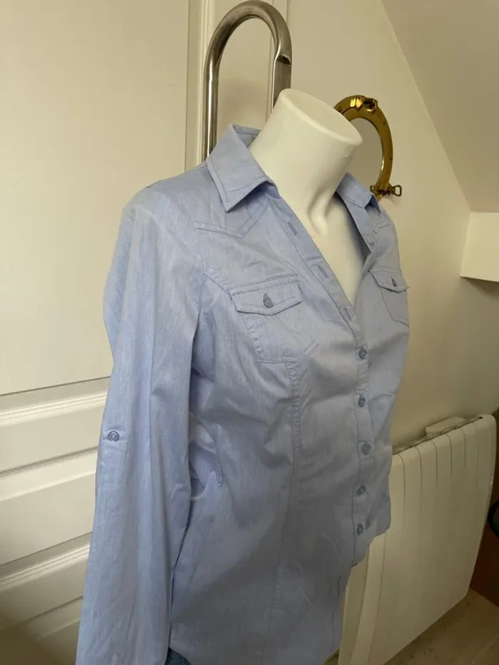 Chemise bleue - photo numéro 5