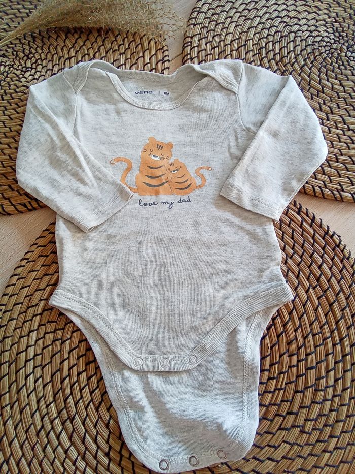 Lot 3 bodies manches longues thème savane Gemo taille 3 mois - photo numéro 5