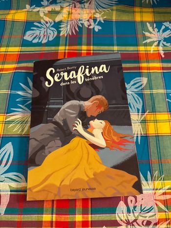 Livre Serafina dans les ténèbres - Robert Beatty