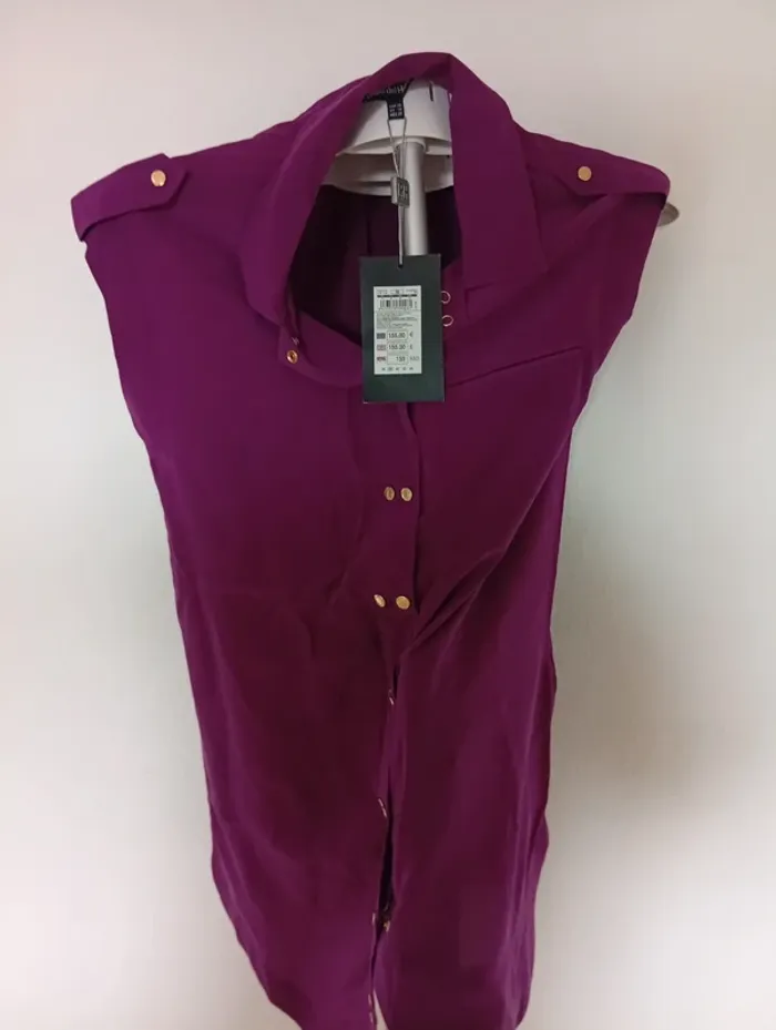 Chemise sans manches taille M - photo numéro 2