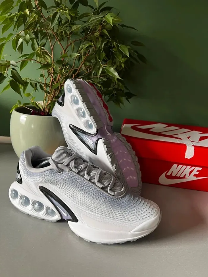 Nike Air Max DN White/Platinum - photo numéro 2