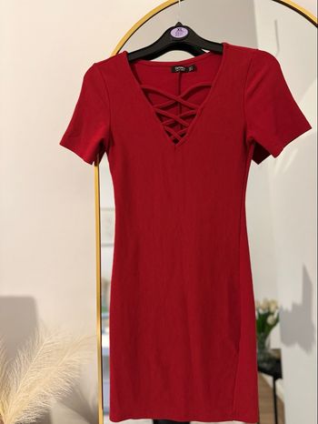 Robe bordeaux bershka