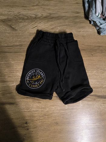 Short bébé