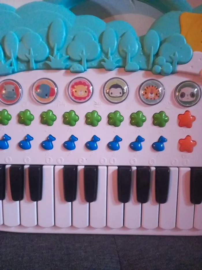 Piano fisherprice à transporter - photo numéro 3