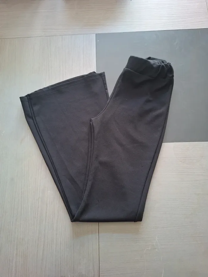 Pantalon - photo numéro 2